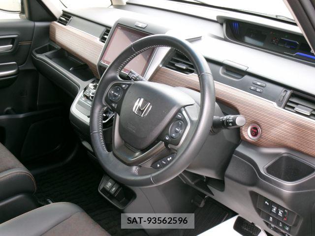 Honda FREED 2021-07 8335951-18
