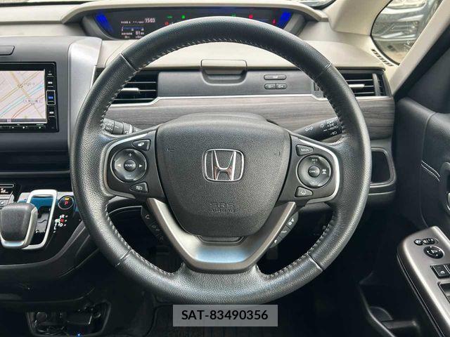 Honda FREED 2020-12 8412608-12