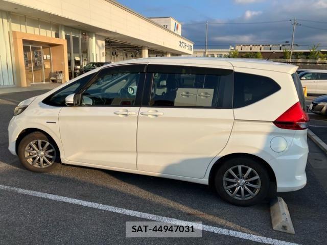 Honda FREED 2017-12 8524999-3