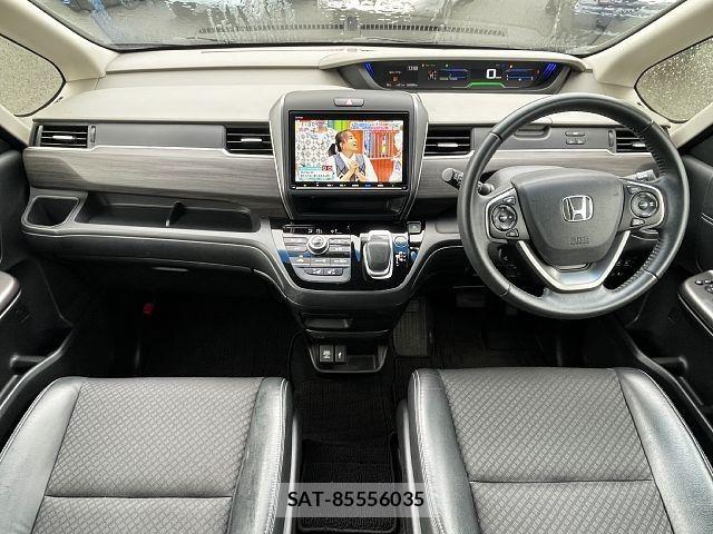 Honda FREED 2021-03 8829202-1