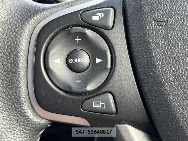Honda FREED 2019-05 8879897-11
