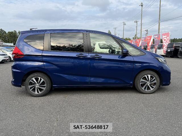 Honda FREED 2019-05 8879897-23
