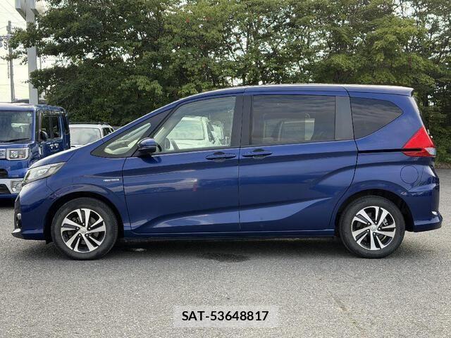 Honda FREED 2019-05 8879897-26
