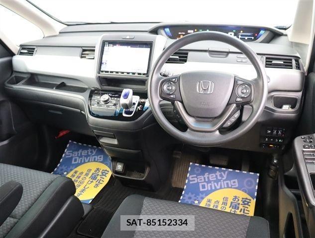 Honda FREED 2019-01 3374027-1