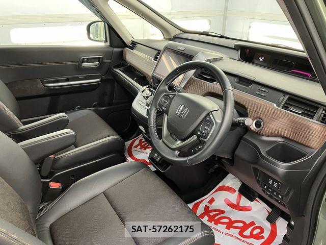 Honda FREED 2022-02 7218970-8