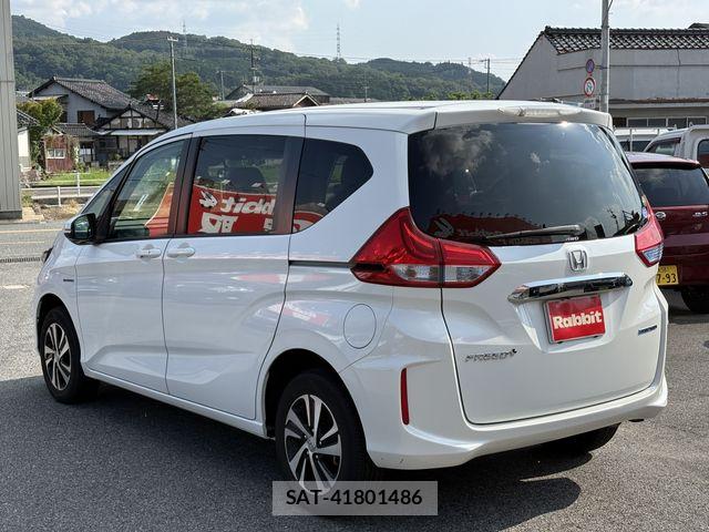 Honda FREED 2017-10 7876609-9