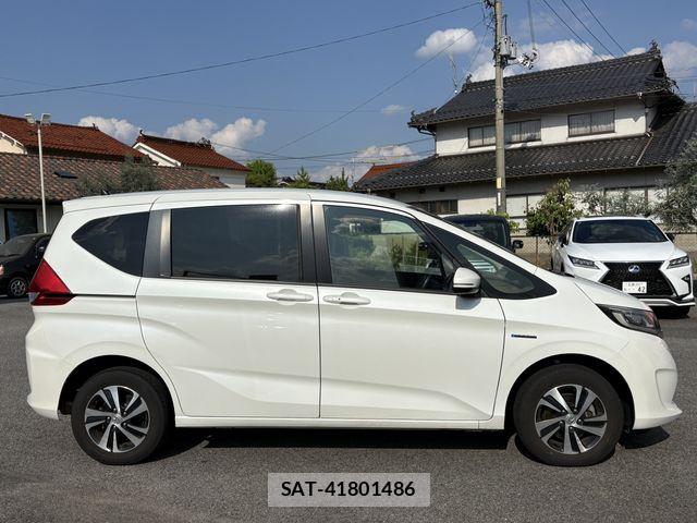 Honda FREED 2017-10 7876609-6