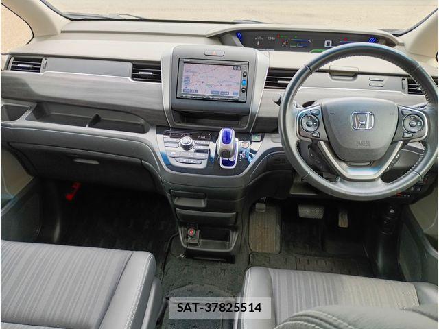 Honda FREED 2017-07 7961816-1