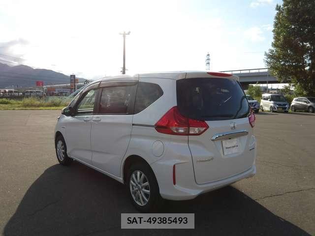 Honda FREED 2021-08 8314592-5
