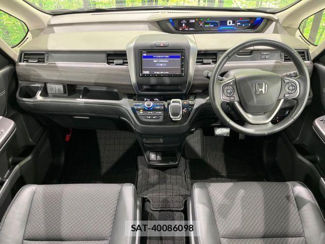 Honda FREED 2021-04 8883650-1