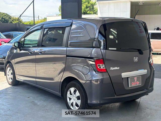 Honda FREED SPIKE 2016-02 6682672-23
