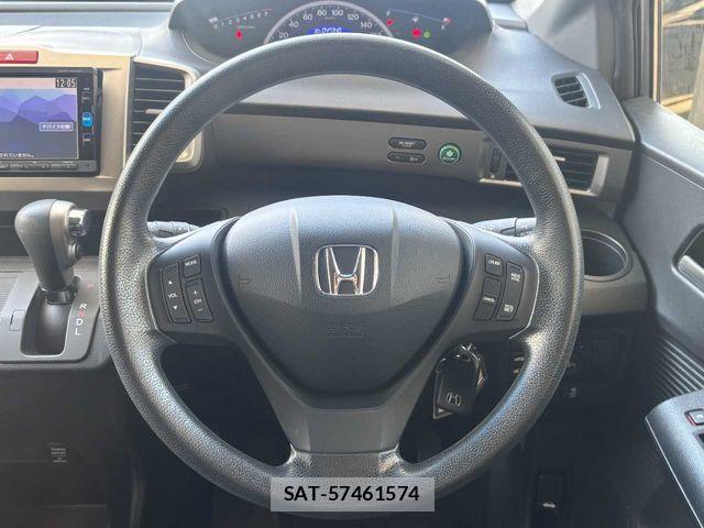 Honda FREED SPIKE 2016-02 6682672-3