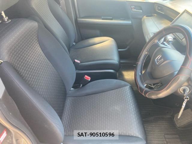 Honda FREED SPIKE 2012-09 7020528-8