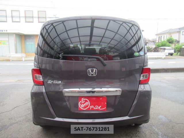Honda FREED SPIKE 2014-07 7058682-13