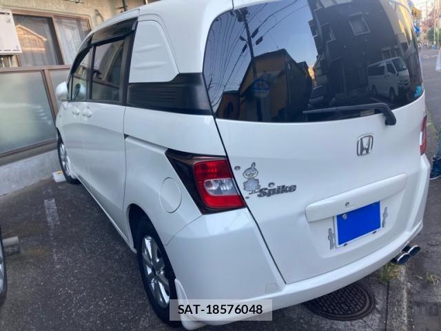 Honda FREED SPIKE 2011-06 7218972-2