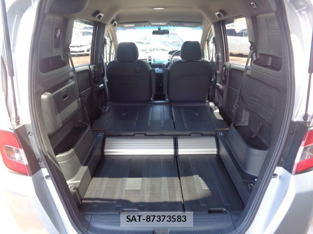 Honda FREED SPIKE 2015-07 7250910-11