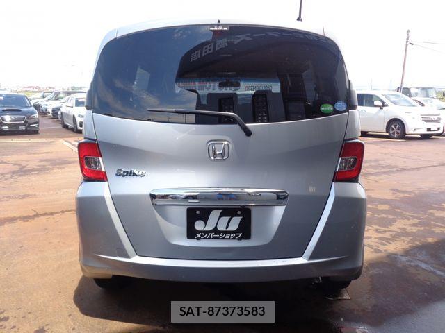 Honda FREED SPIKE 2015-07 7250910-6