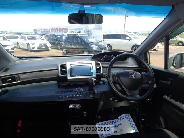 Honda FREED SPIKE 2015-07 7250910-7