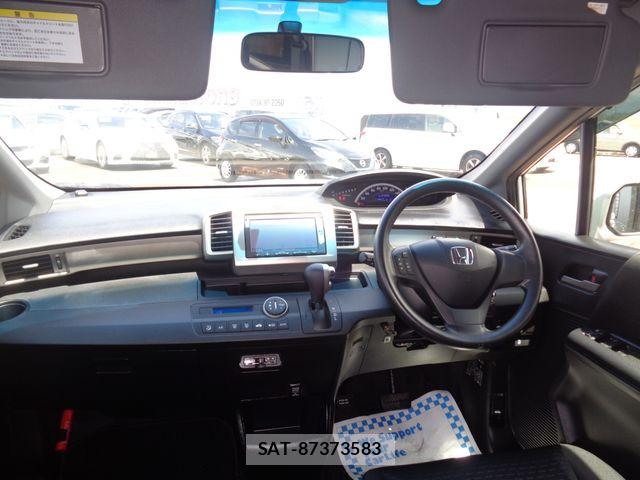 Honda FREED SPIKE 2015-07 7250910-8