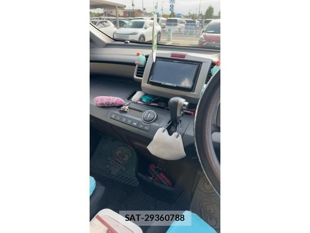 Honda FREED SPIKE 2011-09 7250914-11