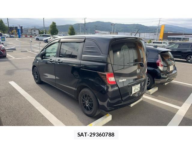 Honda FREED SPIKE 2011-09 7250914-1