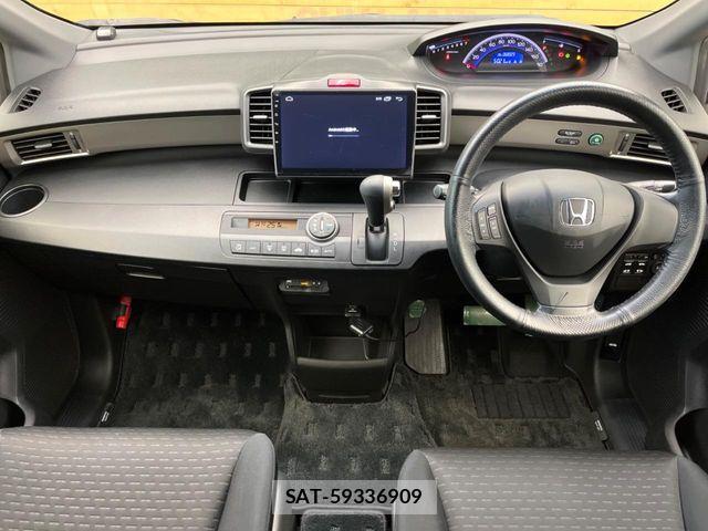 Honda FREED SPIKE 2013-03 7357888-1