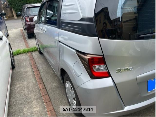 Honda FREED SPIKE 2011-03 8099308-5