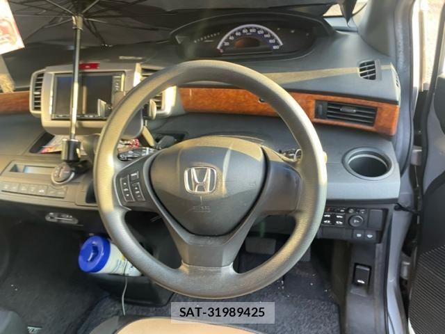 Honda FREED SPIKE 2011-03 8158501-13