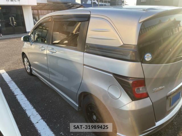 Honda FREED SPIKE 2011-03 8158501-3
