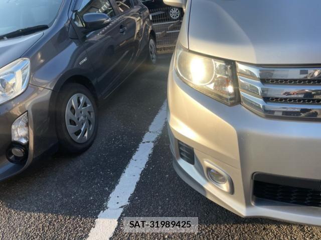 Honda FREED SPIKE 2011-03 8158501-6