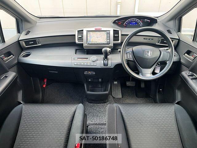 Honda FREED SPIKE 2011-04 8230163-1