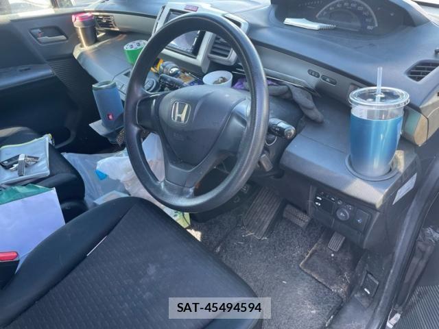 Honda FREED SPIKE 2011-02 8230165-7