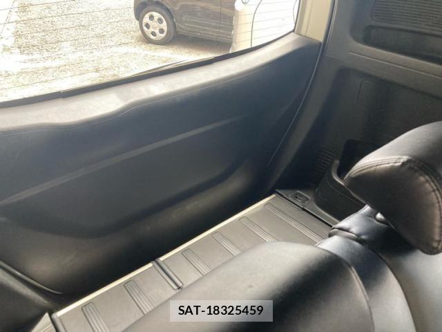 Honda FREED SPIKE 2013-03 8245267-15