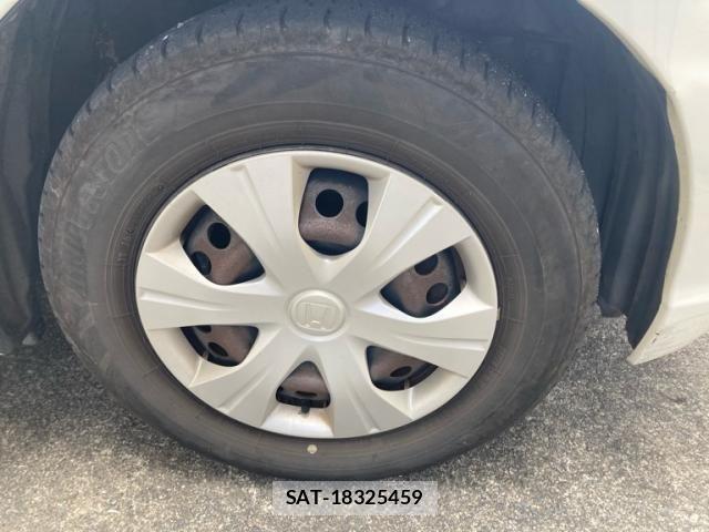 Honda FREED SPIKE 2013-03 8245267-2