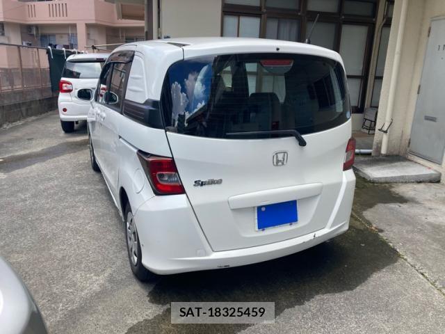 Honda FREED SPIKE 2013-03 8245267-5