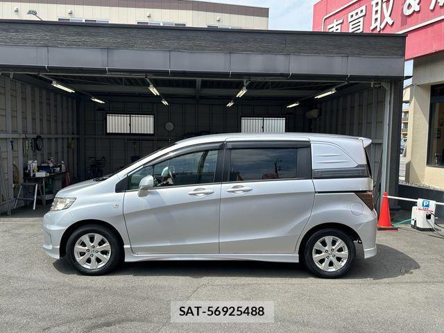 Honda FREED SPIKE 2010-08 8335957-7