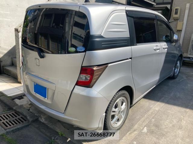 Honda FREED SPIKE 2010-09 8354556-4