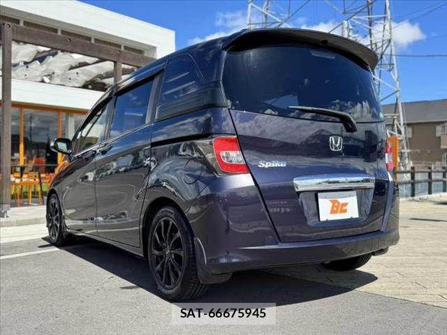 Honda FREED SPIKE 2014-06 8366057-12