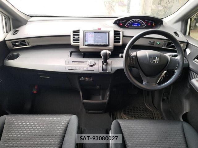 Honda FREED SPIKE 2013-09 8371689-2