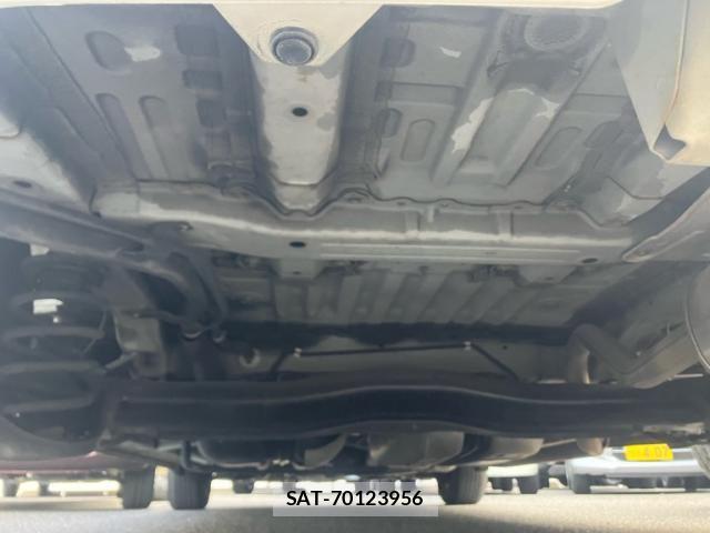 Honda FREED SPIKE 2014-01 8437723-9