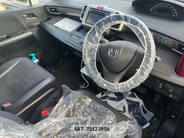 Honda FREED SPIKE 2014-01 8437723-11