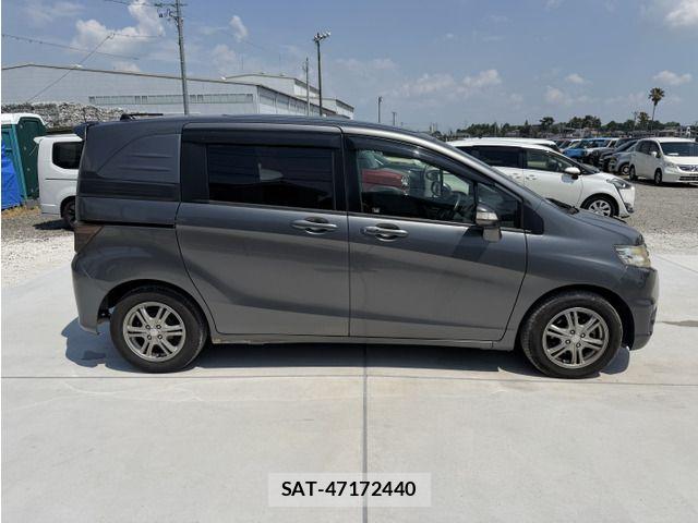 Honda FREED SPIKE 2011-11 8457559-5
