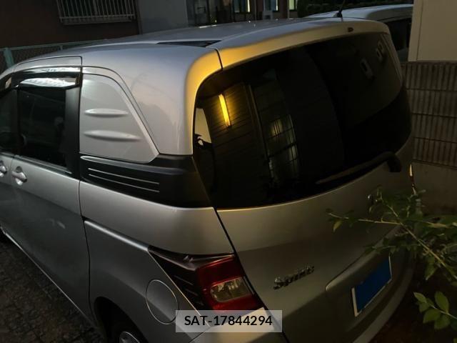 Honda FREED SPIKE 2010-08 8562021-1