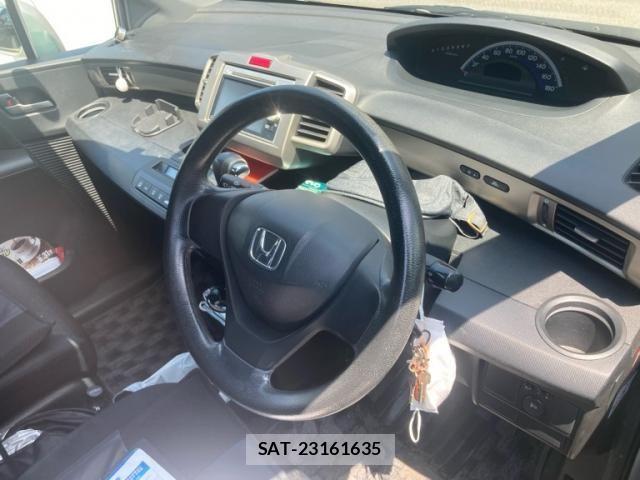 Honda FREED SPIKE 2010-08 8659247-19
