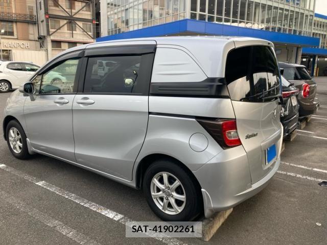 Honda FREED SPIKE 2012-02 8829204-1