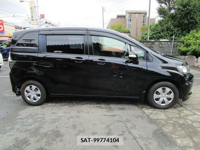 Honda FREED SPIKE 2016-03 8849147-5