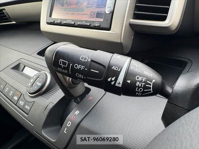 Honda FREED SPIKE 2014-07 8849150-29