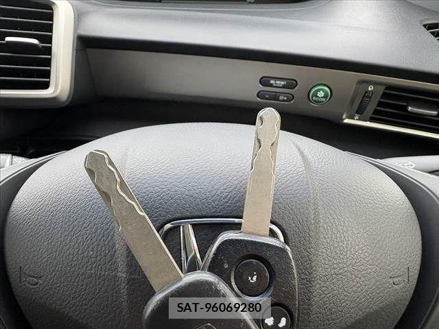 Honda FREED SPIKE 2014-07 8849150-4