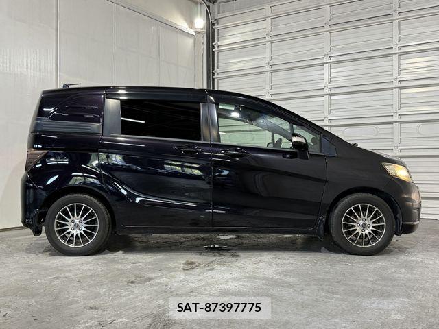 Honda FREED SPIKE 2012-02 8849151-5