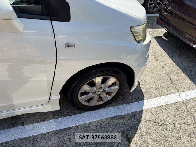 Honda FREED SPIKE 2010-09 8879902-13